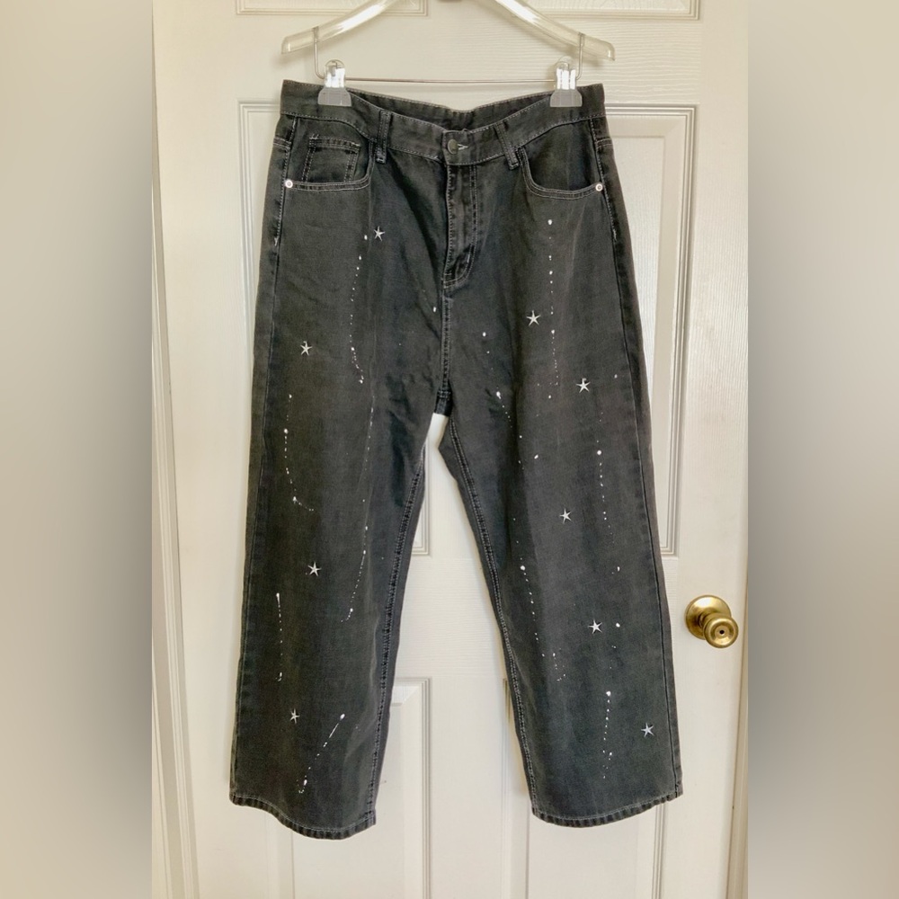 CHARCOAL DENIM BOYFRIEND JEANS. High rise.